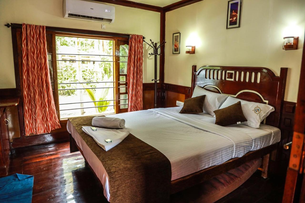 Grand Villa Houseboat Kumarakom Zewnętrze zdjęcie