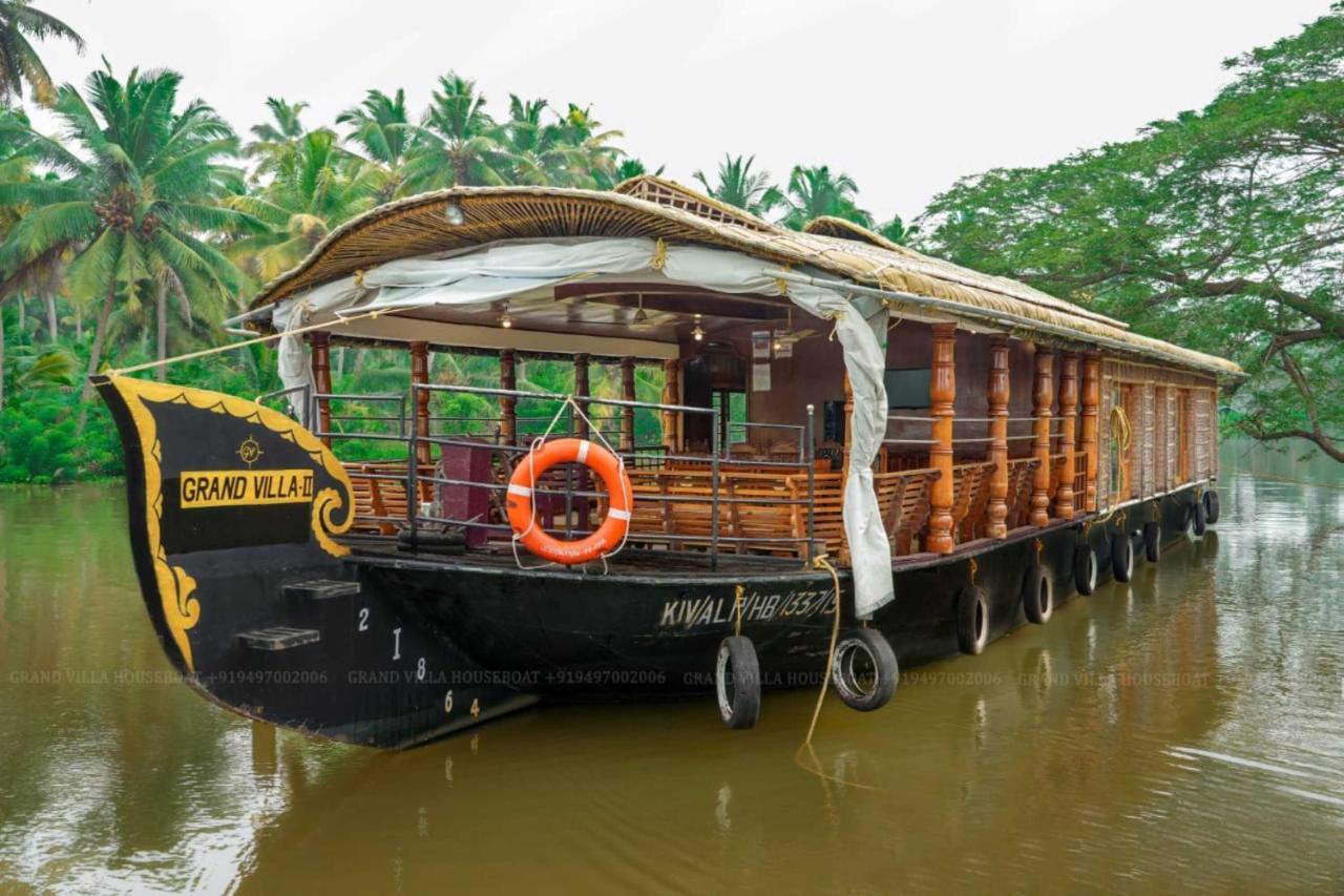 Grand Villa Houseboat Kumarakom Zewnętrze zdjęcie