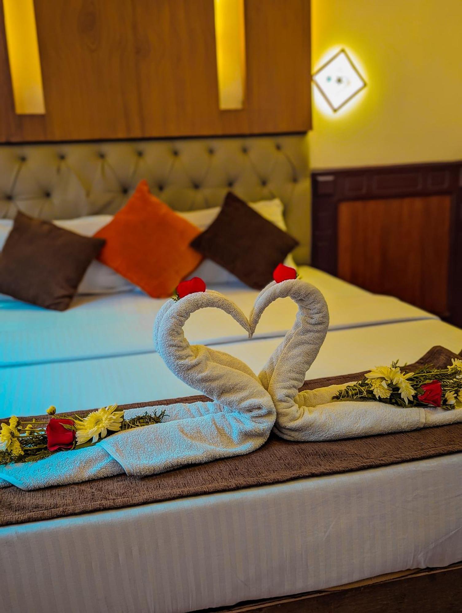 Grand Villa Houseboat Kumarakom Zewnętrze zdjęcie